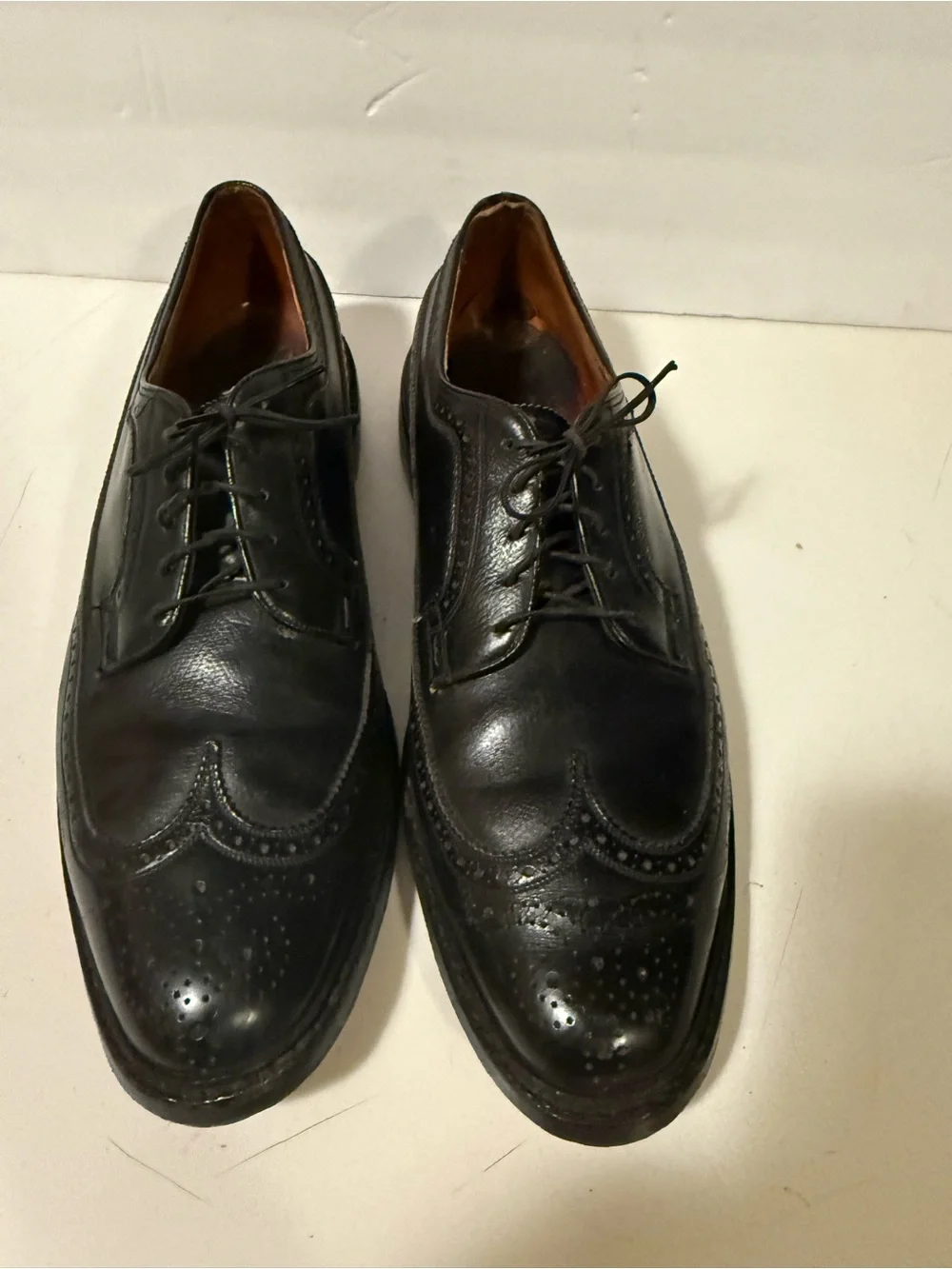 VTG 1967 Florsheim Imperial  Black Long Wing Wingtips 12 B Cat’s Paw Heels .